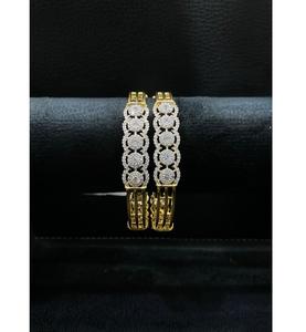 กำไลทองชุบคุณภาพพรีเมียมประดับเพชรซิคอนสองชิ้น ดีไซน์ทันสมัยสำหรับงานแต่งงานของผู้หญิง - Product Image 1