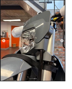 สินค้ามาใหม่สุดฮอต ปี 2024 iHusq-varnaa FE 350 Pro – สร้างมาเพื่อพิชิต! มอเตอร์ไซค์ออฟโรด จัดส่งรวดเร็ว รับประกัน 1 ปี - Product Image 3