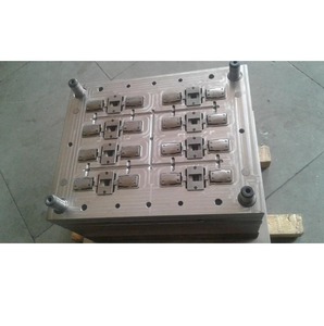 Fournisseur indien de moules en plastique industriels ou créant des formes durables ou complexes dans des emballages disponibles en vrac - Product Image 1