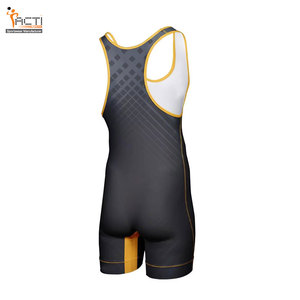 Camiseta de lucha con logotipo de equipo para hombre, diseño de Color personalizado, ajuste cómodo, ropa de rendimiento de secado rápido - Product Image 3