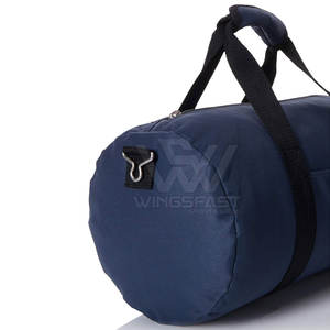 Bolsa de lona de gimnasio hecha a medida, impermeable y duradera de alta calidad para uso en exteriores, hecha en Pakistán, otras bolsas deportivas - Product Image 5