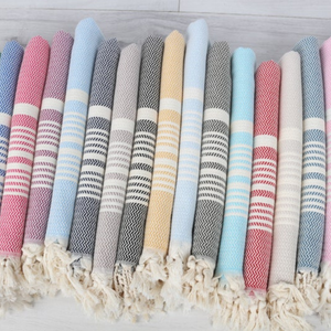 Peshtemal de Algodón Orgánico Turco al por Mayor |   Toallas de Playa de Golf Desechables de Secado Rápido Jacquard de Lujo, Opción con Capucha, Multicolor - Product Image 1