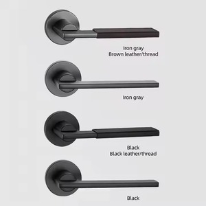 Poignée de porte en cuir noir design pour portes en bois idéale pour les maisons de luxe, les appartements, les villas et la décoration contemporaine de l'Inde - Product Image 3