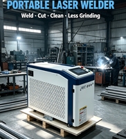 Machine de nettoyage au laser à fibre portative multifonctionnelle nouvelle génération PCT 1500W refroidie par eau pour le décapage de la rouille et de la peinture sur métal, certifiée CE