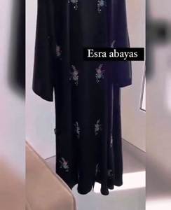 Vêtements musulmans traditionnels islamiques élégants et modestes pour femmes Broderie légère Tenue de fête Abaya Style Dubaï-Accessoire inclus - Product Image 2