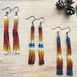 Nuevos pendientes de cuentas elegantes y bordados a mano de calidad superior con accesorios de metal en la parte posterior de RF Crafts - Product Image 4