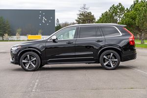 Meilleures voitures d'occasion en vente 2017 XC90 T8_EAWD RDesign - Product Image 3