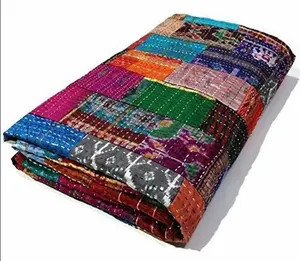 Selimut Quilt kapas India reversibel buatan tangan tua Kantha seprai Quilt sutra melempar Patola tambal sulam Gudari