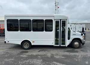 OFFRE 2023 - BUS DE TRANSPORT DE GRUPE D'14 PASSAGERS EN EXCELLENT ÉTAT - Product Image 4