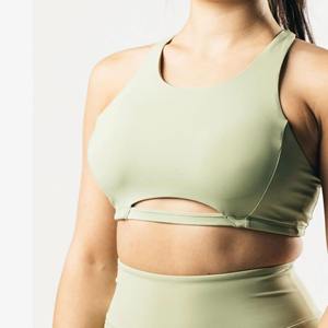 Fitness shorts gym Yoga Set Workout Yoga Set para mujer con shorts y sujetador - Product Image 4