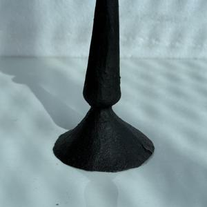 Candelabros de Pilar de Hierro Forjado a Mano con Acabado Negro Moderno de Diseño Clásico a Precio de Mayoreo por R B Overseas - Product Image 4