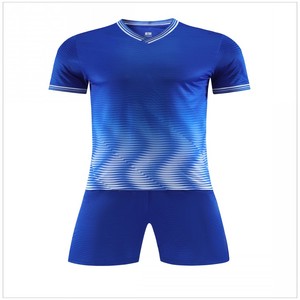Maillot de football de haute qualité pas cher vêtements de sport respirants avec manches courtes imprimé Design maillot d'équipe pour les sports d'été - Product Image 6