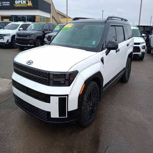 Hyundai Santa Fe Hybride 2025 d'occasion en parfait état - Product Image 2