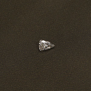 Diamante Sintético Cultivado en Laboratorio, Corte Trillón, 1.05 Quilates, Color F, Certificado IGI, Piedra Suelta para Joyería Exquisita - Product Image 1