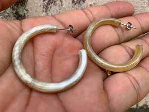 Boucles d'oreilles en corne de buffle, forme naturelle, taille personnalisée, meilleur design, nouveautés, écologiques, faites à la main, modernes, MN EXPORTS, mariage - Product Image 5