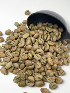 Vietnam Robusta S18 granos de café verde natural secado al sol Premium a granel al por mayor embalaje personalizado - Product Image 3