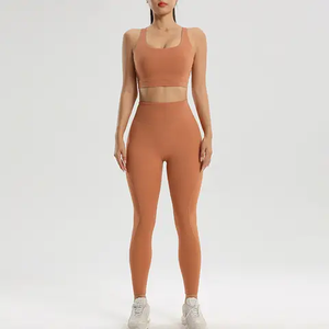 Conjunto de traje de Yoga sin costuras colorido, equipo de ejercicio de Fitness de cintura alta de secado rápido, ajustado para correr sólido de Tallas grandes - Product Image 1