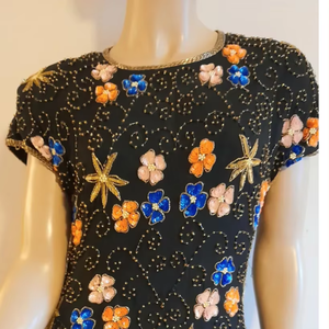 Robe de cocktail décontractée en maille poly pleine longueur de style vintage broderie à paillettes perlées à imprimé cristal pour les fêtes à col bateau - Product Image 1