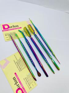 Empujador de uñas con revestimiento de arcoíris con logotipo privado, suministros de uñas de acero inoxidable de alta calidad sostenibles, herramientas, empujador de cutículas de manicura - Product Image 5