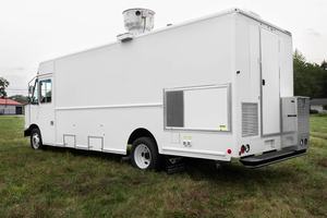 Remolque de fibra de vidrio para camión de comida F59 de 20 pies con dos ventanas de servicio y roll-out para aperitivos perritos calientes dulces chips barbacoa - Product Image 6