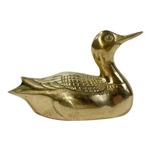 Iron <b>Metal</b> Eco-Friendly Multifunctional Vintage Design Paper <b>Weight</b> with Gold Finish for Home Tabletop Decor - Product Image 4