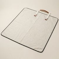 Couverture de pique-nique imperméable personnalisée, pliable, grande taille, pour la famille, tapis de camping portable, anti-sable, plage, élégante, avec sangle en cuir, toutes saisons