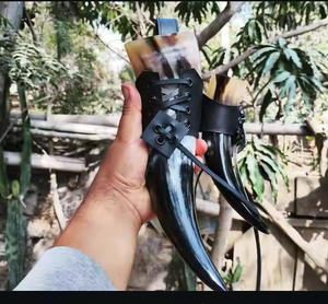 Cornes naturelles Fini Viking Cornes à boire avec support en cuir par l'artisanat du croissant - Product Image 5