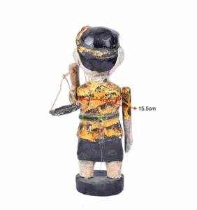 Décorations pour la maison artisanat prix acceptable bas quantité minimale de commande à la main marionnette à eau tante portant 2 paniers sur trou de bambou Vietnam - Product Image 2