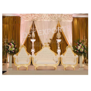 Ensemble de canapé pour marié et mariée scène de mariage glamour Ensemble de canapé pour couple réception royale Mariage asiatique Ensemble de canapé en or blanc Royaume-Uni - Product Image 1