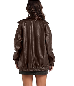 เสื้อแจ็คเก็ตหนังผู้หญิง แขนยาว ปกพับลง ซิปหนังเทียม เสื้อกันลม บอมเบอร์โค้ท เสื้อคลุม - Product Image 4