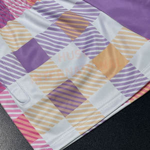 Shorts de rugby en polyester pour hommes, personnalisés, avec poches zippées, sublimés, unisexes, avec double couture, ODM - Product Image 3