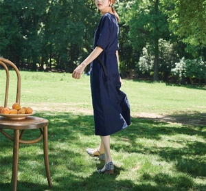 Robe en lin ample et ajustée personnalisée pour femmes avec poches Vêtements teints en tissu naturel disponible en grandes tailles avec ceinture - Product Image 3