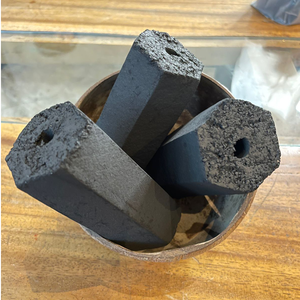 Briquettes de charbon de noix de coco séchées pour griller le barbecue et cuire les produits agricoles avec une durée de conservation illimitée - Product Image 2