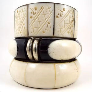 Brazalete de Hueso Natural Hecho a Mano, Estilo Punk, Ecológico, Joyería Étnica Vintage para Mujer, Venta al Por Mayor - Product Image 1