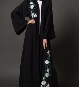 Abaya brodée Dubaï meilleure vente France vêtements islamiques pour femmes prix abordables nouvelles collections d'abaya d'hiver - Product Image 1