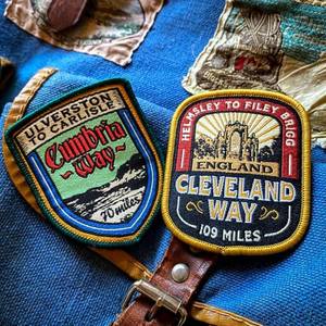 Winslabel Logo de marque personnalisé d'usine OEM/ ODM Appliques à repasser sur vêtement Patchs cadeaux tissés pour vêtements chaussures - Product Image 1