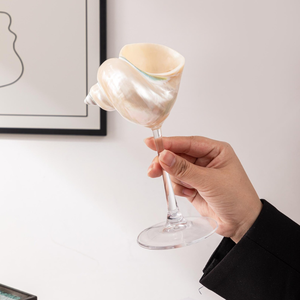 Verre à vin de luxe en forme de coquillage pour la décoration de la maison, élégant verre à vin et verre à cocktail pour une présentation de table haut de gamme - Product Image 6
