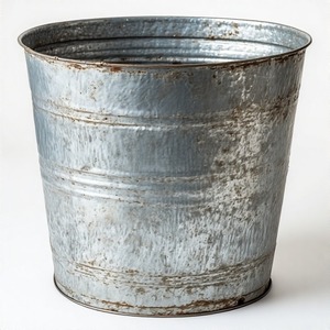 Jardinière de fleurs galvanisée RustCraft avec design de style patrimonial pour pot de fleurs en métal antique de jardin à usage décoratif - Product Image 4