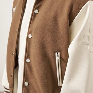 Blousons universitaires d'hiver pour hommes de haute qualité OEM, style baseball, décontractés et formels, avec broderie de logo personnalisée, 100 % laine, chauffants, en lot unique - Product Image 6