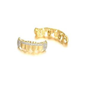 Plaqué or Iced Out Moissanite Diamonds Top and Bottom Vampire Fangs Grillz pour vos dents Hip Hop Teeth Grillz For Men & Women - Product Image 3