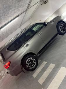 Dernière promotion sur notre Nissan Patrol Platinum modèle 2024, SUV toutes options, toit ouvrant gauche - Prix abordable, livraison gratuite offerte - Product Image 5