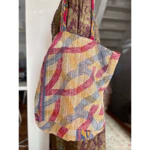 กระเป๋าโท้ทงานฝีมือสไตล์วินเทจ คันธา สำหรับผู้หญิง ใช้ได้ทุกวัน ปักลายดอกเดซี่ ปิดด้วยซิป ทำจากผ้าแคนวาส สีพื้น ลายเรียบง่าย เหมาะสำหรับฤดูร้อน - Product Image 6