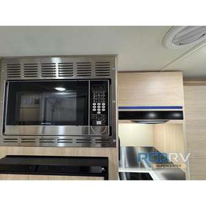 Autocaravana Nueva Chinook Summit EB 2025 con Características Innovadoras - Product Image 5