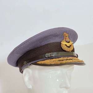 Gorra de Uniforme Personalizada con Logotipo, Color Azul Oscuro, para Exteriores, Reproducción en Negro con Ribete Elegante - Product Image 1