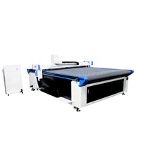 Machine de découpe numérique CNC automatique d'usine à moteur servo, à table plate et à couteau vibrant pour cuir, tissu, mousse, carton et panneaux KT