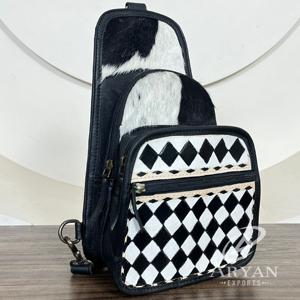 Bolsa de Pecho de Cuero Vacuno con Diseño Moderno y Estampado a Cuadros, Bolso Bandolera Unisex Elegante, Mochila Cruzada, Bolsos de Viaje - Product Image 1