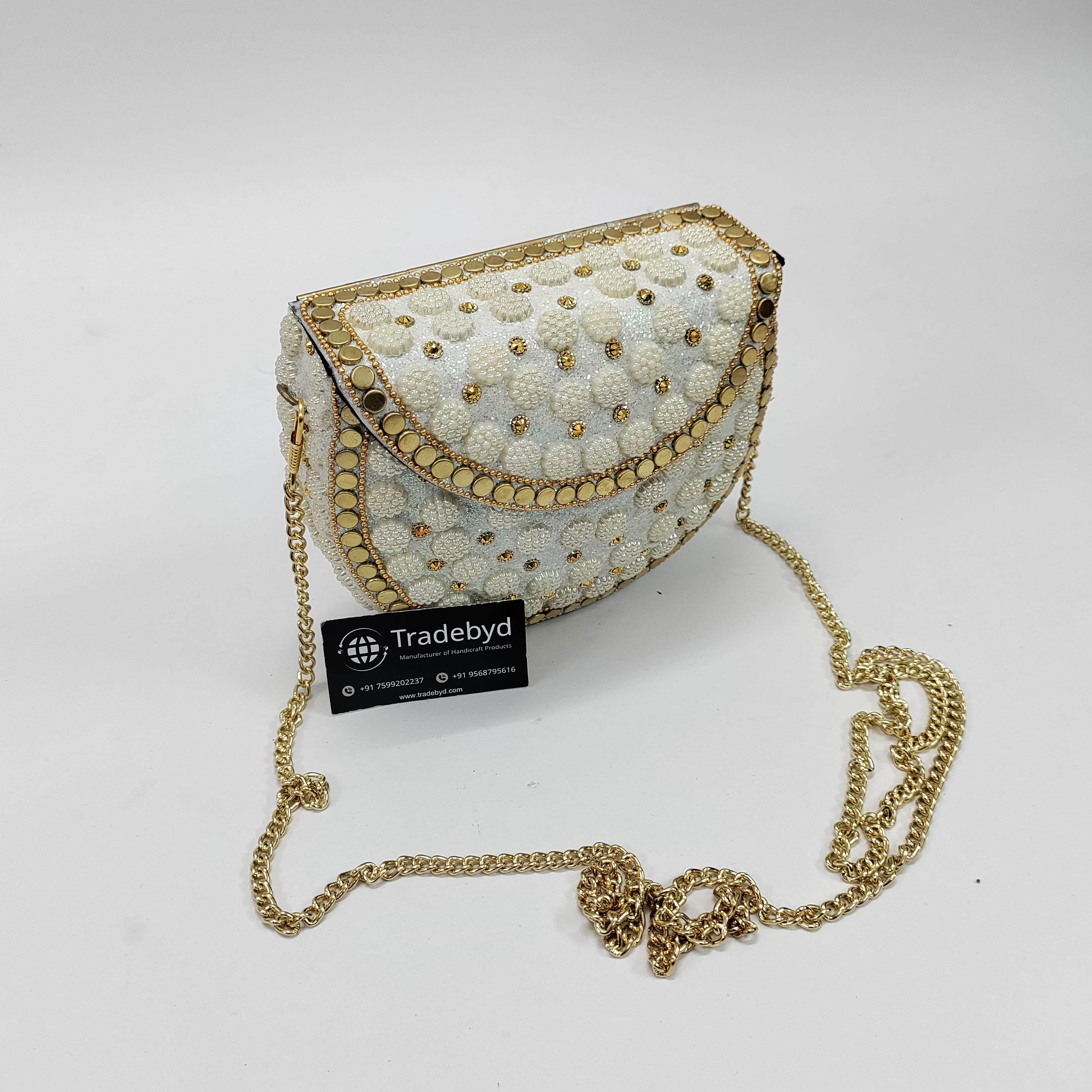 มีให้เลือกหลายสี