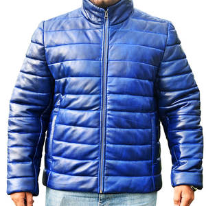 Chaqueta Acolchada de Cuero de Alta Calidad con Ajuste Cómodo, Acolchado Grueso y Exterior Resistente - Product Image 1