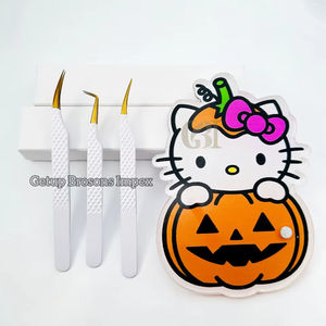 Pince à épiler pour extensions de cils avec pointe dorée isolante en poudre blanche à 90 degrés avec logo personnalisé sur la tuile à cils, instruments de beauté - Product Image 1