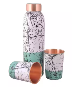 Elegante botella de cobre con 2 vasos Durable Home Office Gifting Drinkware Hidratación Uso diario Agua hirviendo Segura para fiestas - Product Image 4